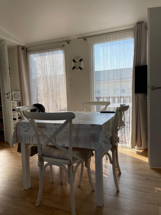 Chalet Up To 5 Persons Knokke מראה חיצוני תמונה